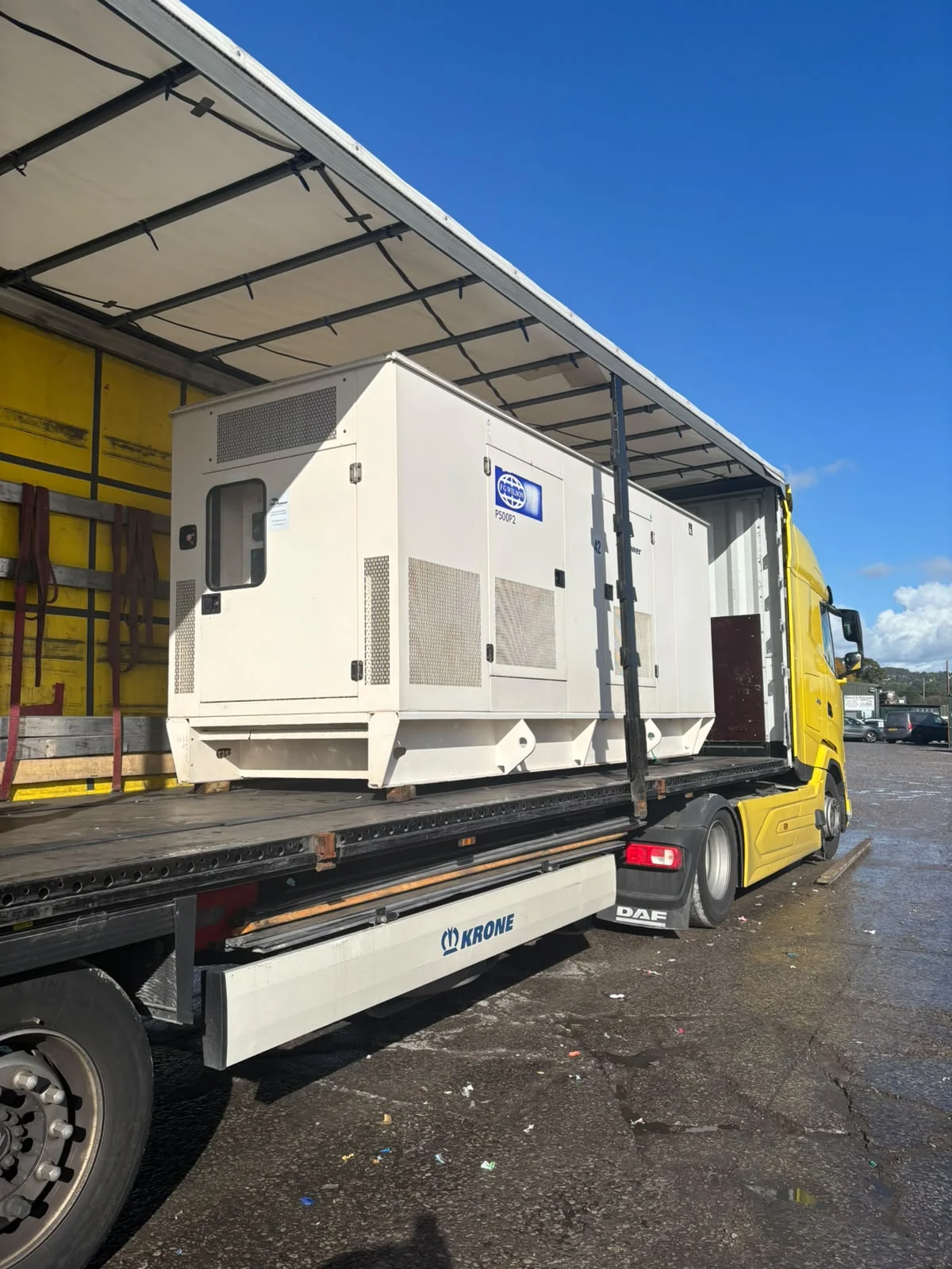 FG Wilson P500P2 generator loaded onto the collection trailer for the Algeria project.